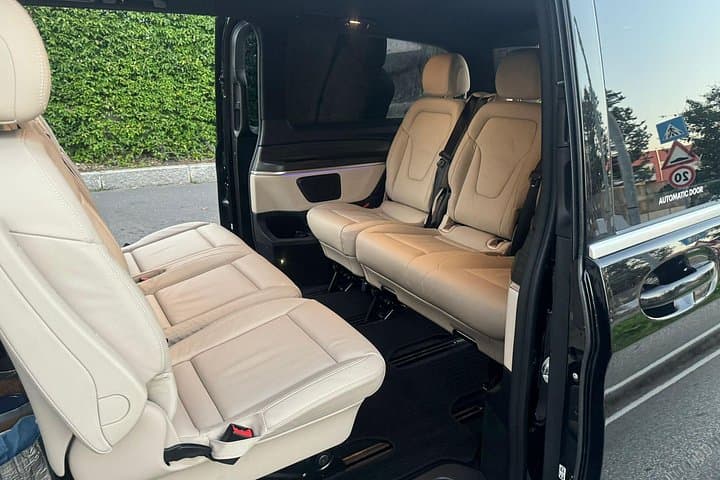 Luxury private transfer Linate airport to Malpensa airport — photo 1 of 44