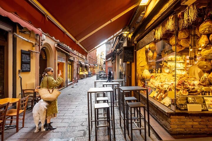 Bologna Bites & Stories: A Tasty City Adventure with a Local — photo 1 of 8