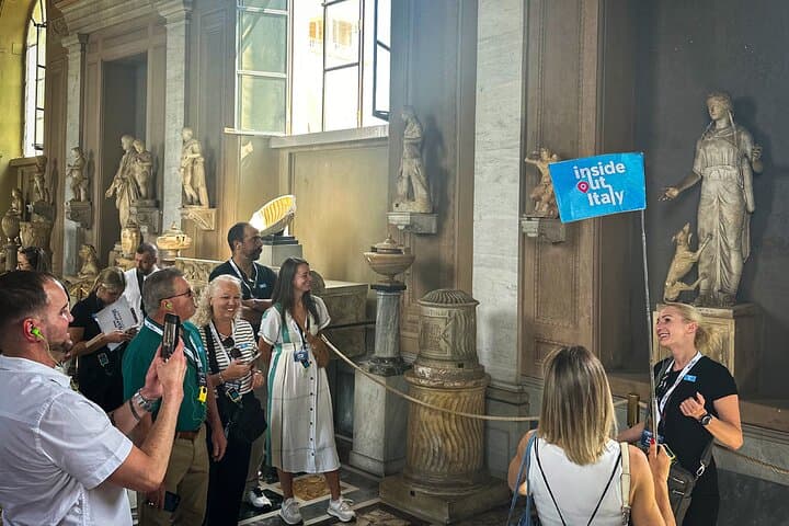 Vatican Museums,Sistine Chapel and Basilica Semi-Private Tour — photo 1 of 13