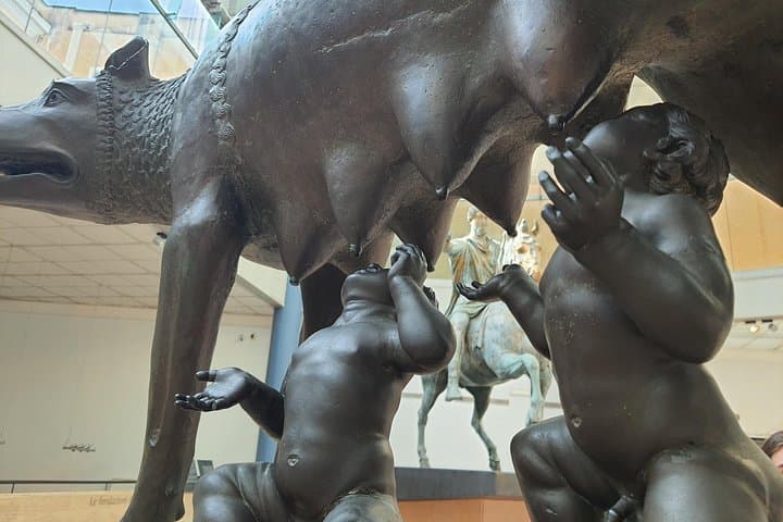 Skip-the-line Private Tour of Rome Capitoline Museum and She-Wolf — photo 1 of 7