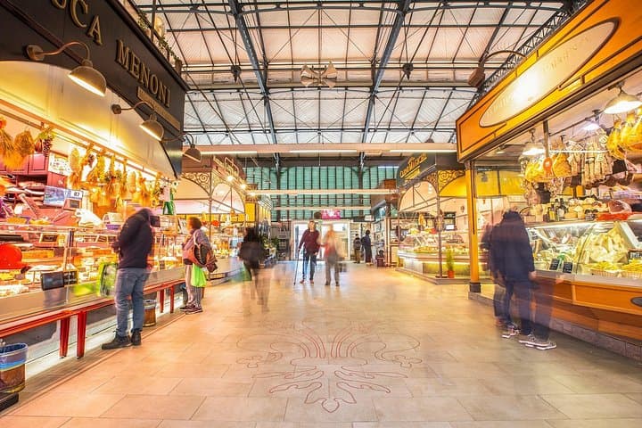 Small-Group Pasta Cooking Class and Market Tour in Florence — photo 1 of 17