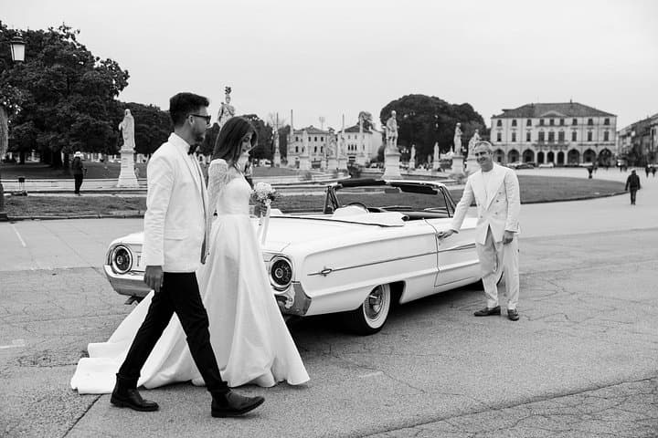 Rent the perfect car for your Wedding — photo 1 of 5