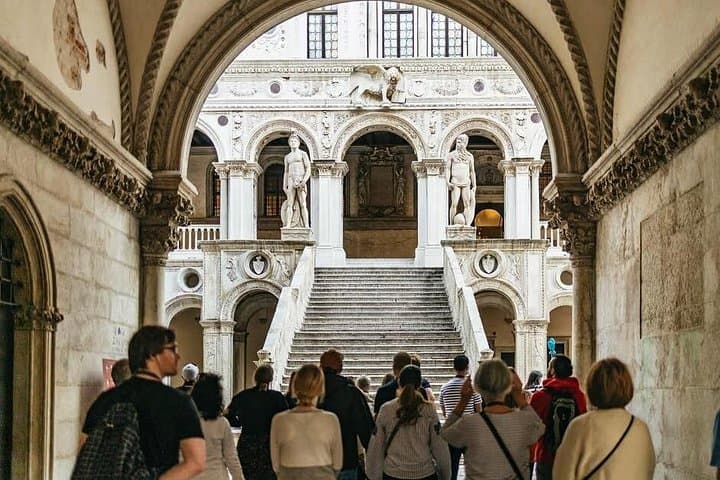 Early Entrance Doge Palace & St Mark's Basilica Terrace Tour — photo 1 of 15