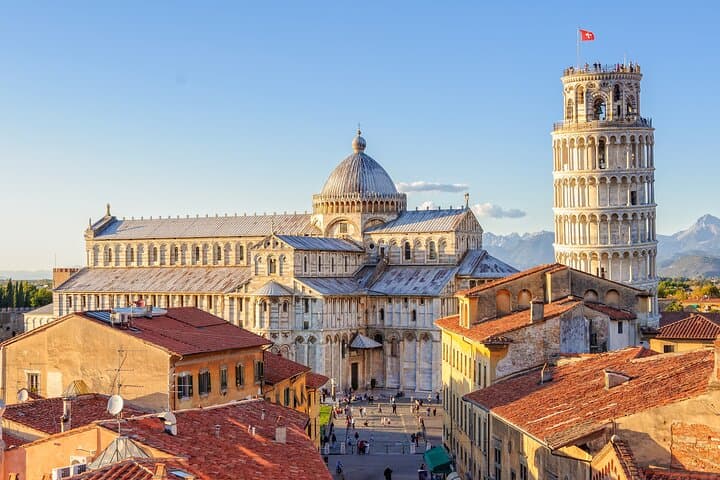 La Spezia Shore Excursion to Lucca and Leaning Tower of Pisa — photo 1 of 14