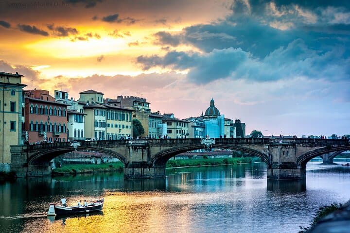 VIP Florence Private Sunset Boat Tour with Prosecco — photo 1 of 12