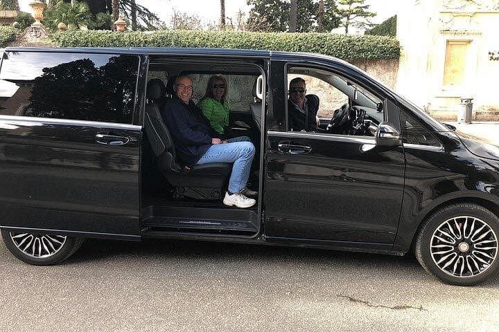 Day Trip from Rome to Pompeii with Luxury Mercedes Van (8hrs) — photo 1 of 9