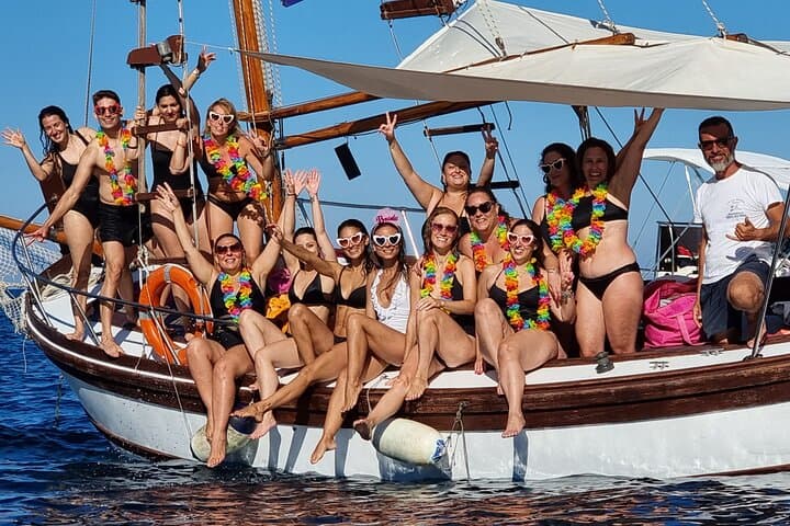 Boat tour in Palermo east - Excursion with aperitif — photo 1 of 11