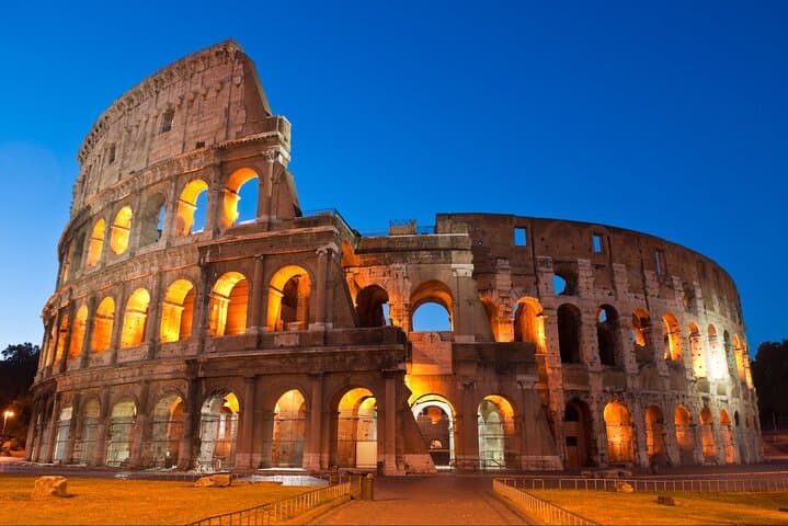 Rome: Guided Tour of the Colosseum Roman Forum & Palatine Hill — photo 1 of 11