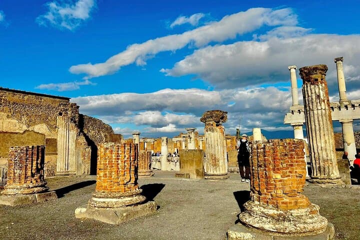Pompeii with an Archaeologist Shared or Private Tour from Naples — photo 1 of 6