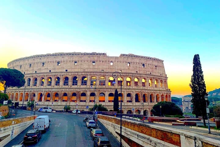 Colosseum Underground Arena & Ancient Rome Tour Max 6 People — photo 1 of 9