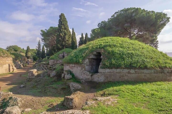 The Etruscan Lands-Bracciano, Ceri And Cerverteri Tour from Rome — photo 1 of 6
