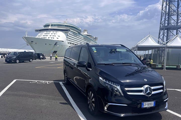 Transfer from Cruise Terminal of Ravenna to Bologna Airport — photo 1 of 23