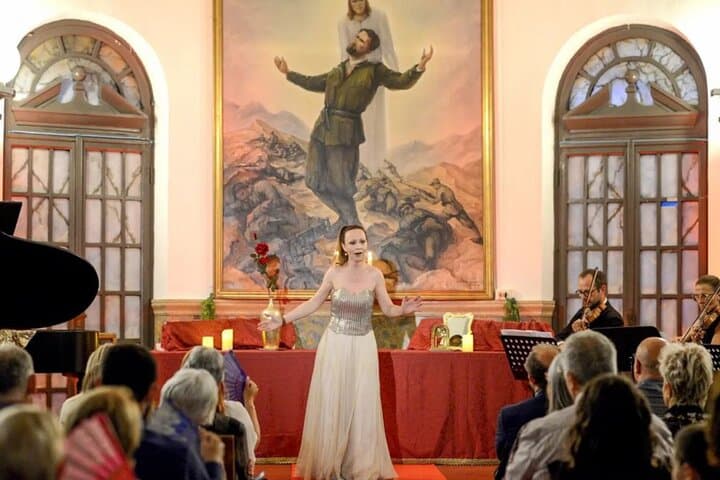Opera Concert in Verona Palace with Prosecco — photo 1 of 11