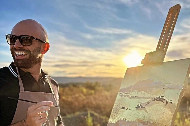 Painting and Wine Tasting in the Heart of the Tuscan Countryside — photo 1 of 11