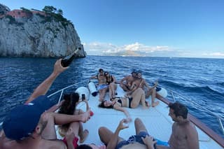 Sorrento Coast Highlights Boat Tour: 1-Hour or 2-Hours Experience