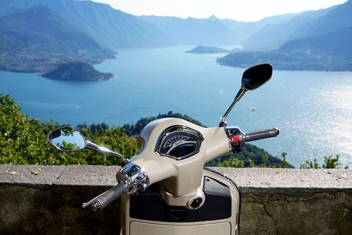 Discovering Lake Como by Vespa — photo 1 of 6