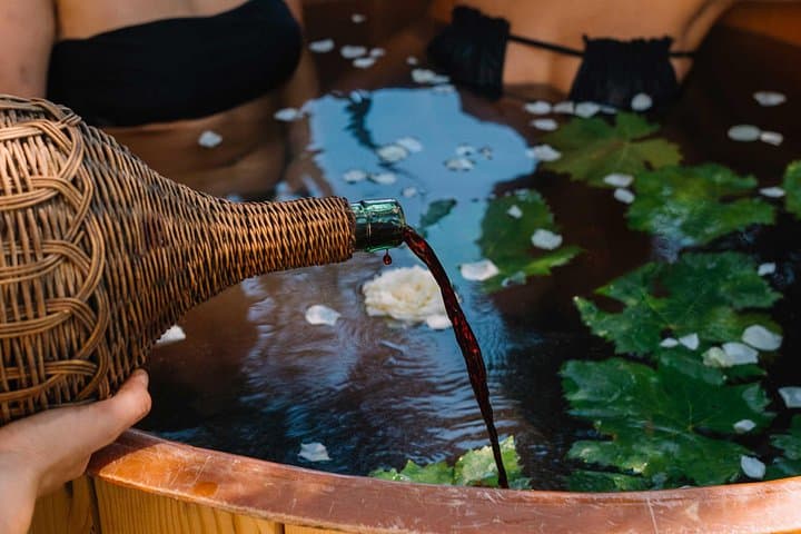 Vinotherapy in a Gallura Winery with Wine Tasting — photo 1 of 8