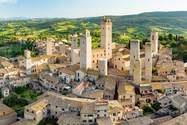 San Gimignano and Chianti Wine Experience from Livorno Port — photo 1 of 6