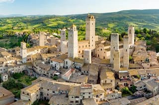 San Gimignano and Chianti Wine Experience from Livorno Port
