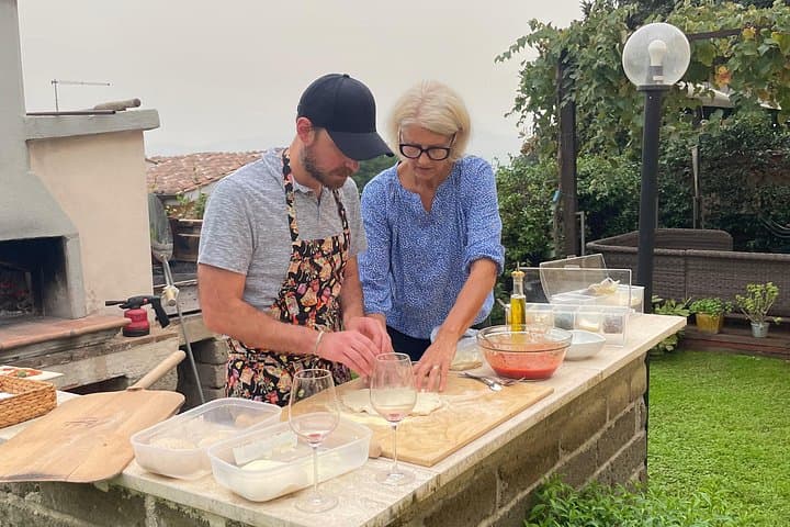 Mamma's Pizza Class in Roman Countryside — photo 1 of 5