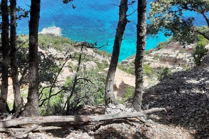 Baunei Trekking to Cala Mariolu — photo 1 of 24