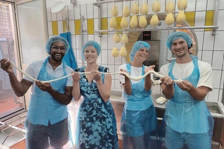 Mozzarella Making Class & Tasting on the Amalfi Coast — photo 1 of 6