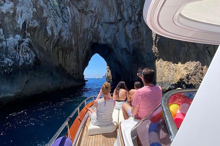 Exploring Capri Secret Gems by Private Boat with Local Skipper — photo 1 of 34