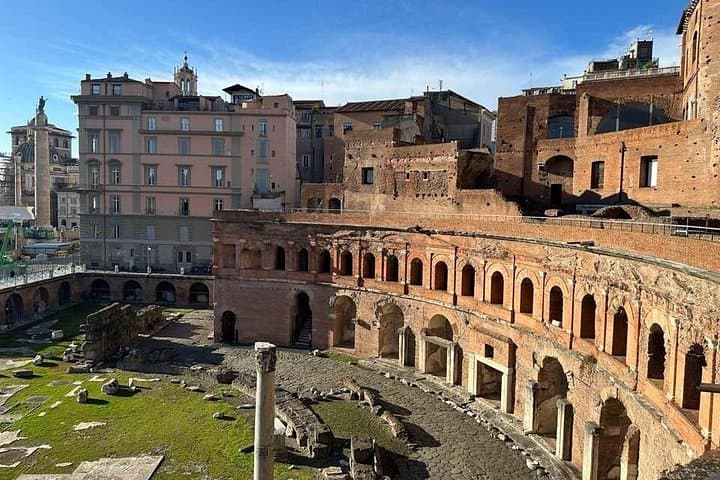 Exclusive Guided Tour of Trajan’s Market — photo 1 of 14