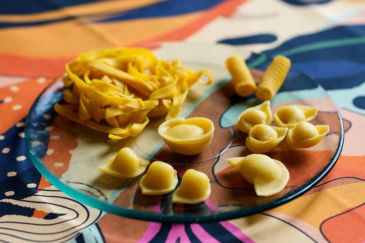 Home Cooking: Pasta Making with Natural Colors in a Tiny Group — photo 1 of 11
