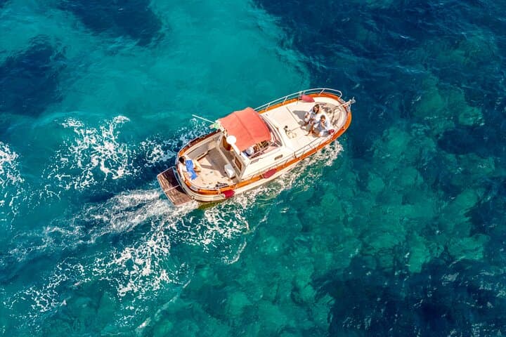 3-hour private boat tour of the island of Capri — photo 1 of 47