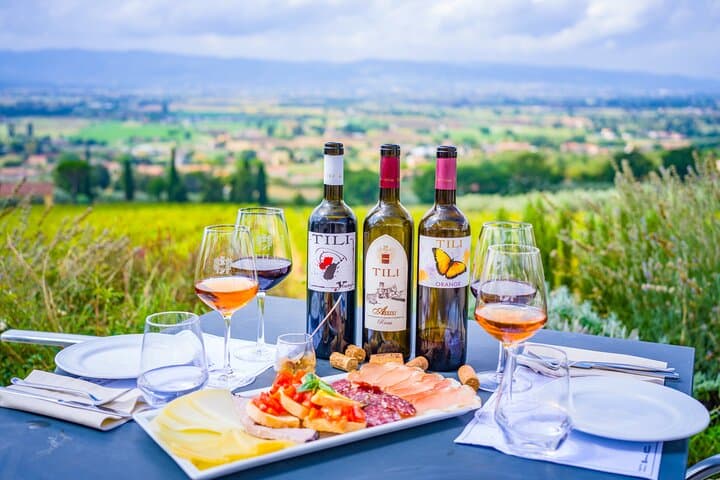 Farm to Table Light Lunch and Wine Tasting in Assisi Countryside — photo 1 of 7