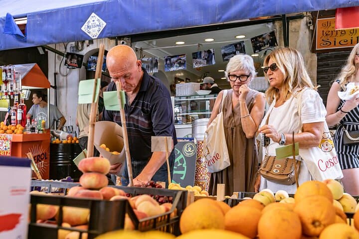Catania Walking Tour & Traditional Cooking Class with Wine — photo 1 of 15
