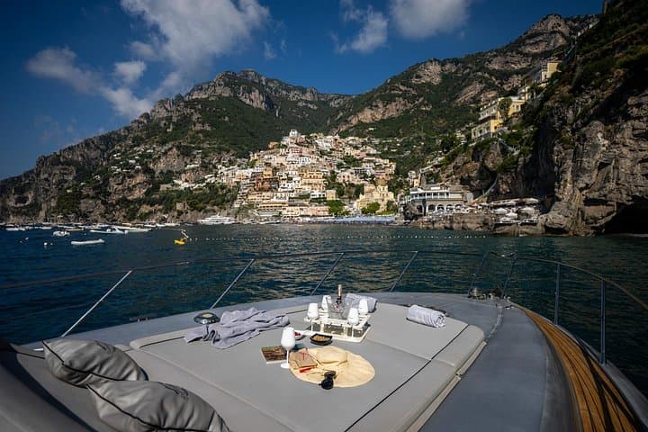 Discover the Amalfi coast between traditions, flavors and colors with a private tour — photo 1 of 17