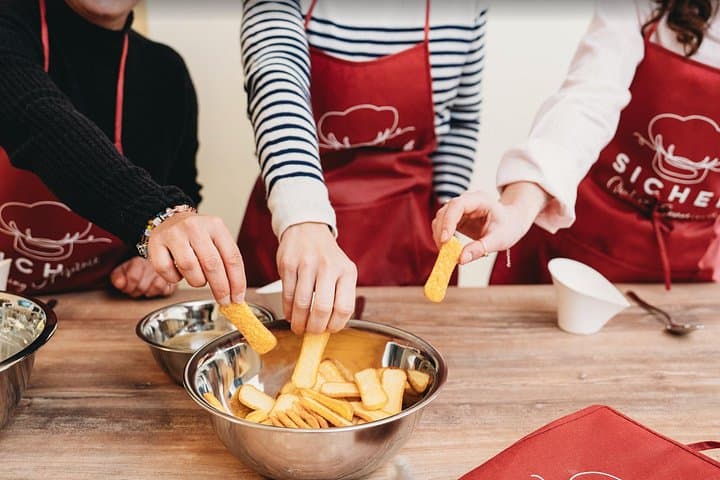 Florence Pasta, Sauces & Tiramisu Class: Small Group Experience — photo 1 of 14