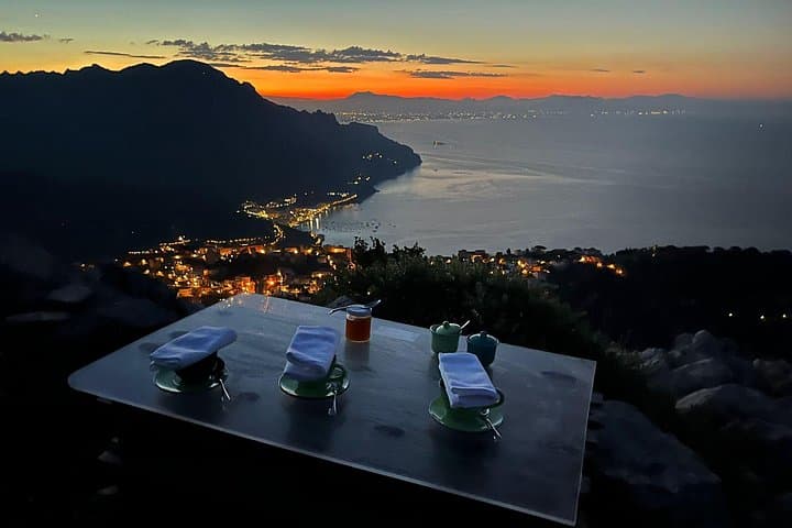 Sunrise Hike and Breakfast on Ravello Hills - Private — photo 1 of 2