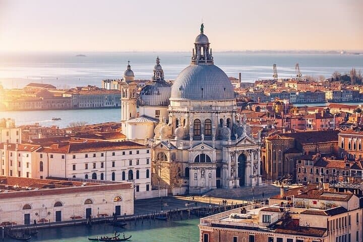 7 Hour Deluxe Venice Shore Excursion from Ravenna — photo 1 of 15