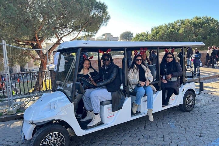 Golf Cart Express Ride: Rome’s Iconic Sights in 90 Minutes — photo 1 of 22