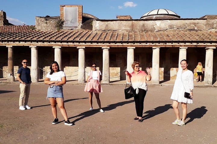 Play and Explore Ancient Pompeii Guided Treasure Hunt — photo 1 of 8