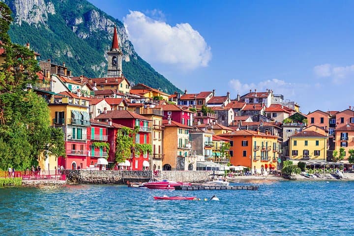 Bellagio and Varenna from Como 4H Private Boat Tour with Captain — photo 1 of 8