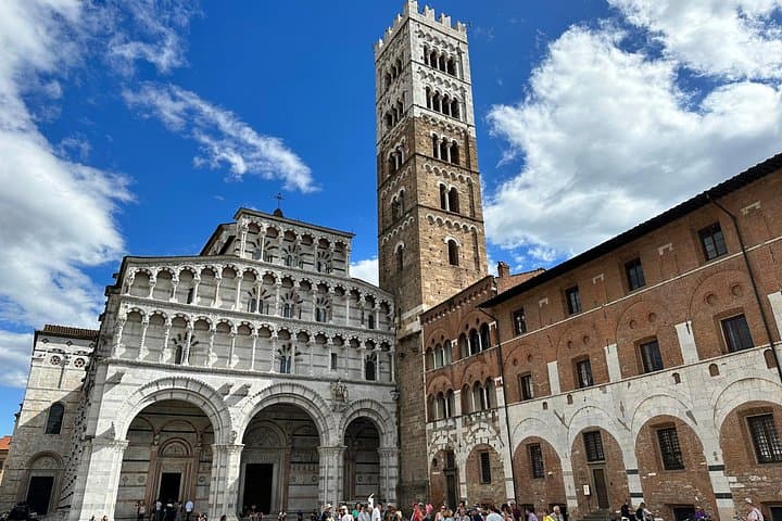 Lucca Private Guided City Tour For Kids and Families — photo 1 of 6