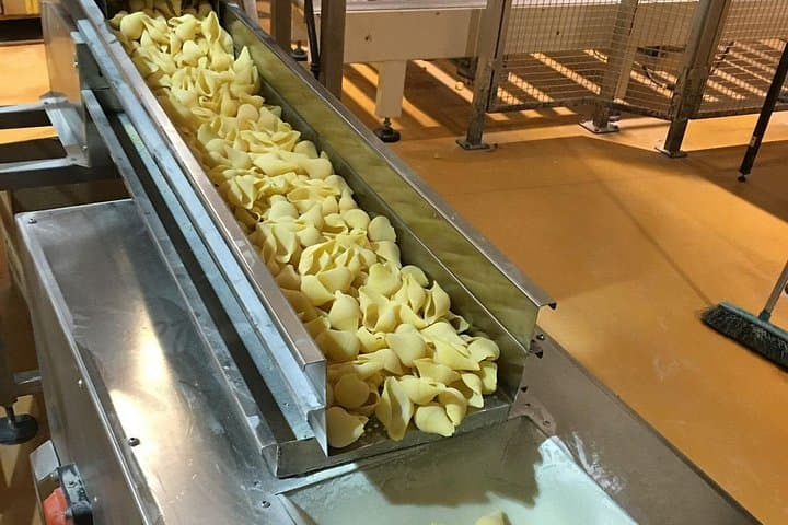 Private Gastronomic Tour Mozzarella Limoncello Oil and Pasta — photo 1 of 18
