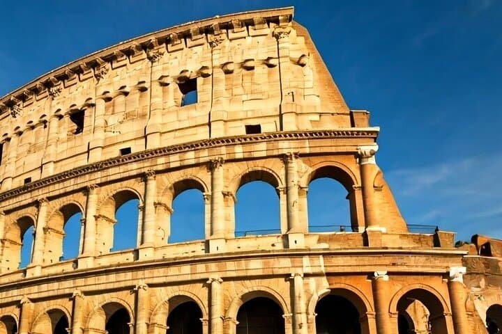 Rome Colosseum, Palatine Hill and Roman Forum Guided Tour — photo 1 of 5