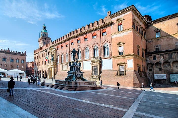 Bologna Uncovered: A Private Historical Full Day Tour from Venice — photo 1 of 7