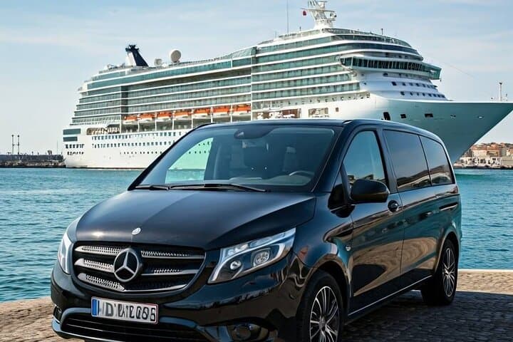 Private Transfer from Rome to the Port of Civitavecchia — photo 1 of 8
