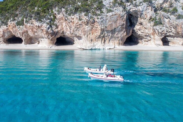 Cala Gonone Tour in the Gulf of Orosei — photo 1 of 6