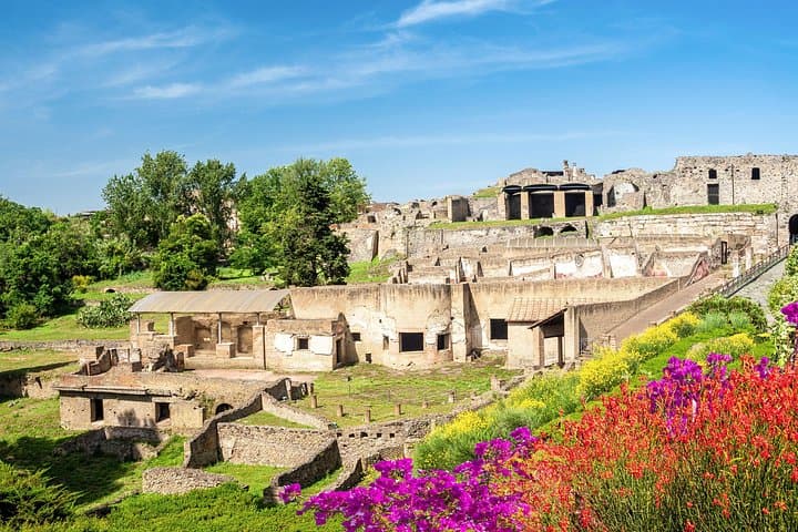 Private day trip: Naples to Pompei, Castellammare Di Stabia, back — photo 1 of 10
