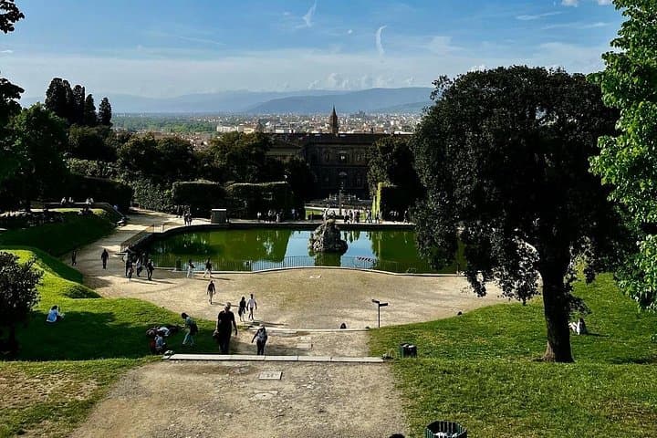 Florence Pitti Palace and Boboli Gardens Walking Tour — photo 1 of 12