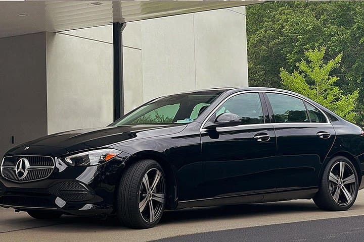 Catania Airport CTA Arrival Private Transfer to Syracuse by Sedan — photo 1 of 7