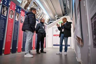 Cagliari Museum and Stadium Tour with Sardinian Aperitif