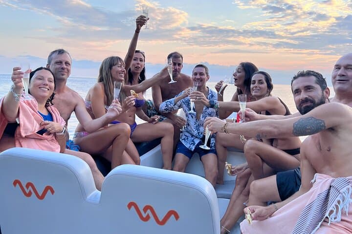Portofino and San Fruttuoso Promontory Boat Tour — photo 1 of 19